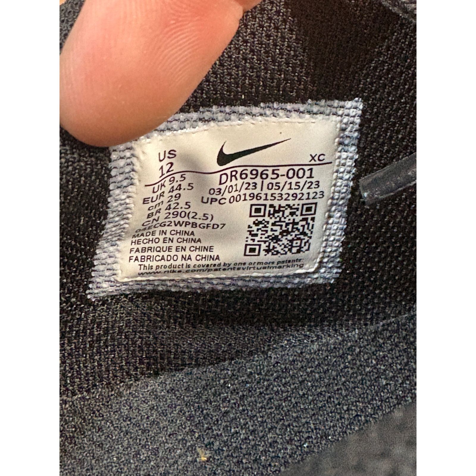 Nike Nike Air Vapor 11 Hard Court Tennis Shoes Women 12 Mens 10.5 Size US 10.5 / EU 43-44 - 8 Thumbnail