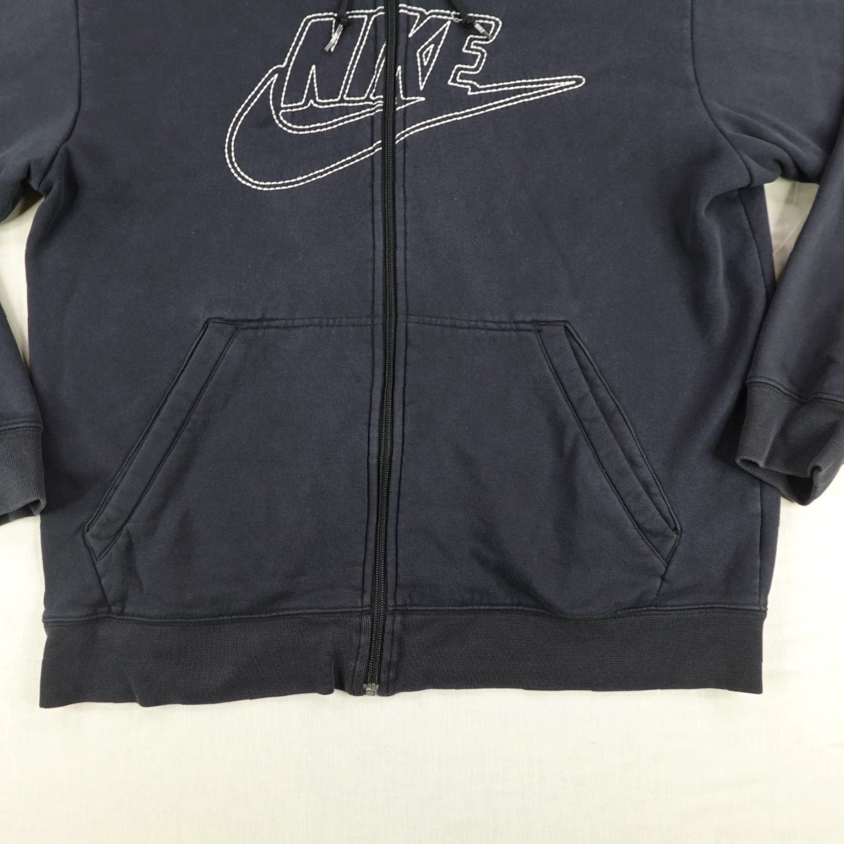 Nike Nike Mens Large Black Hoodie Full Zip Swoosh Sweatshirt ^ User: Nike Mens Large Black Hoodie Full Zip Swoosh Sweatshirt ^ Size US L / EU 52-54 / 3 - 4 Thumbnail