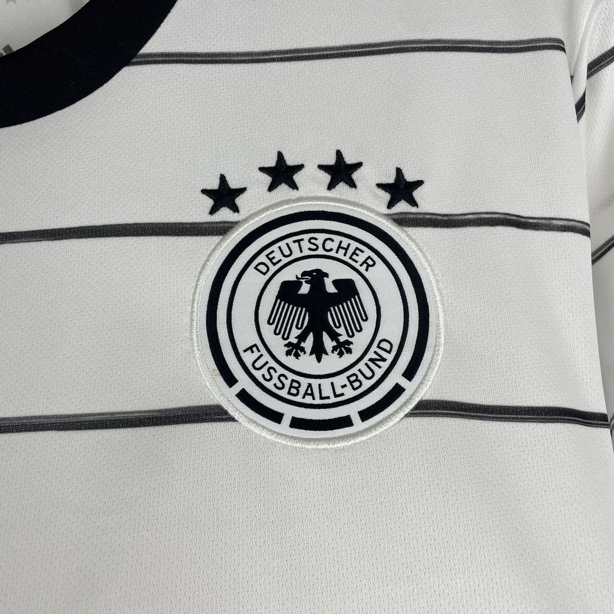 Adidas Germany Adidas Genuine Home Jersey Shirt 2019/2021 size XL Size US XL / EU 56 / 4 - 2 Thumbnail