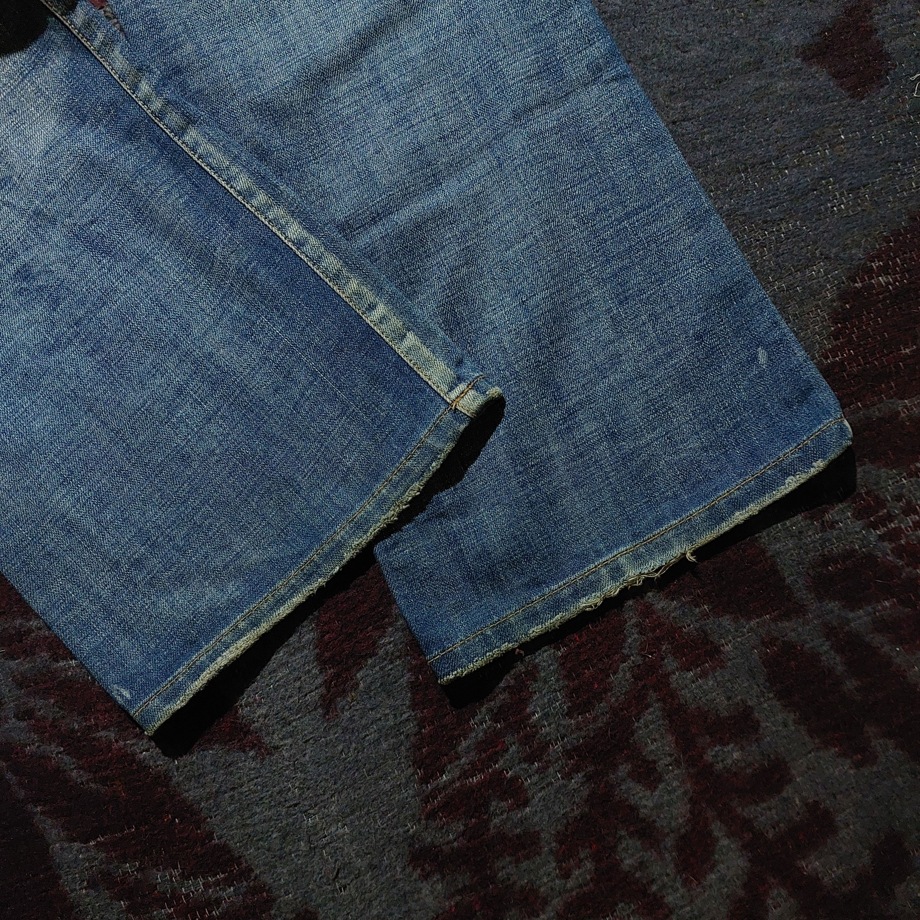 Tornado Mart Jean Mani distressed fadded blue flared jeans Size US 29 - 8 Thumbnail