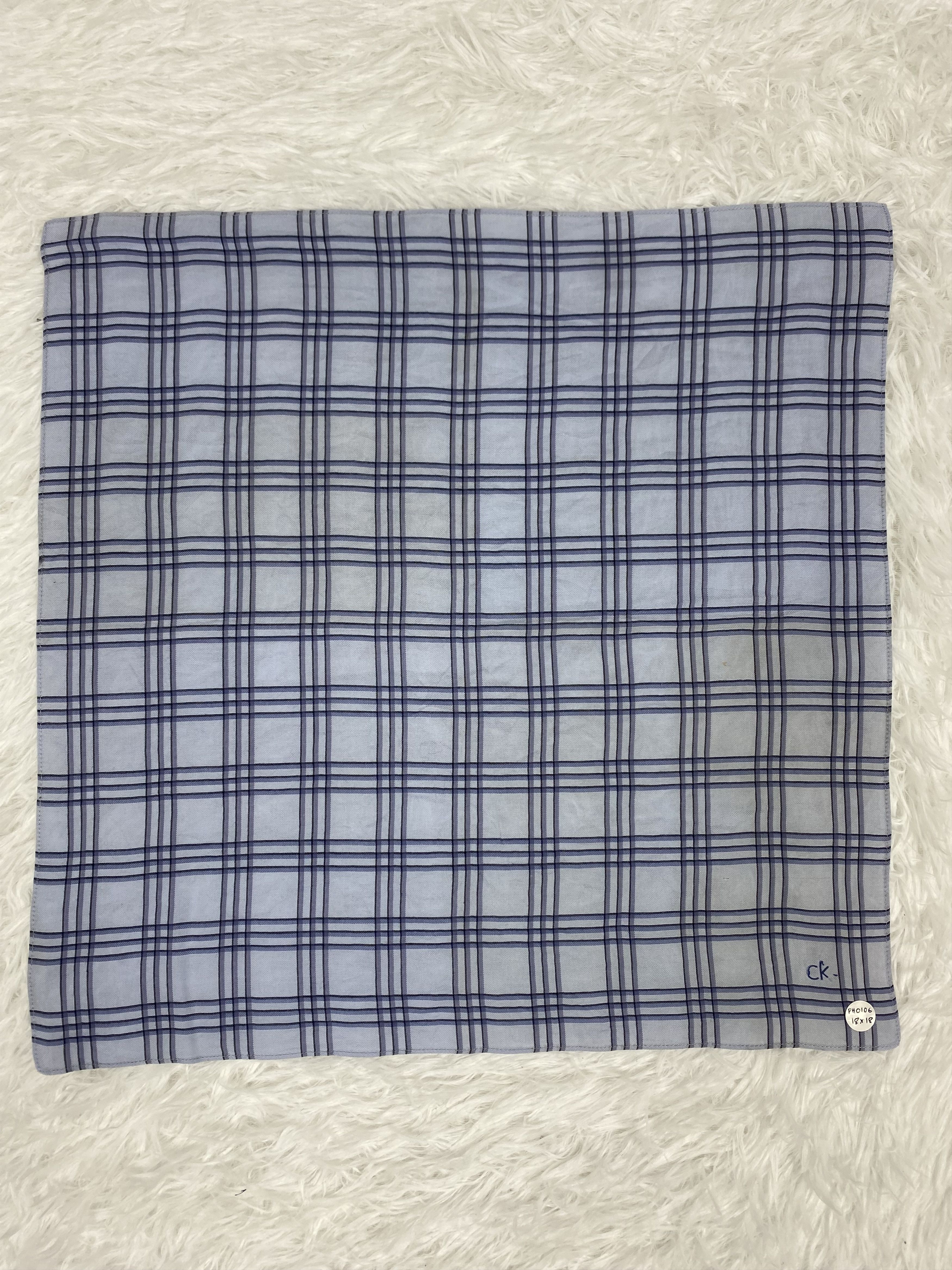Calvin Klein Vintage Calvin Klein Handkerchief PH0106 Size ONE SIZE - 3 Thumbnail