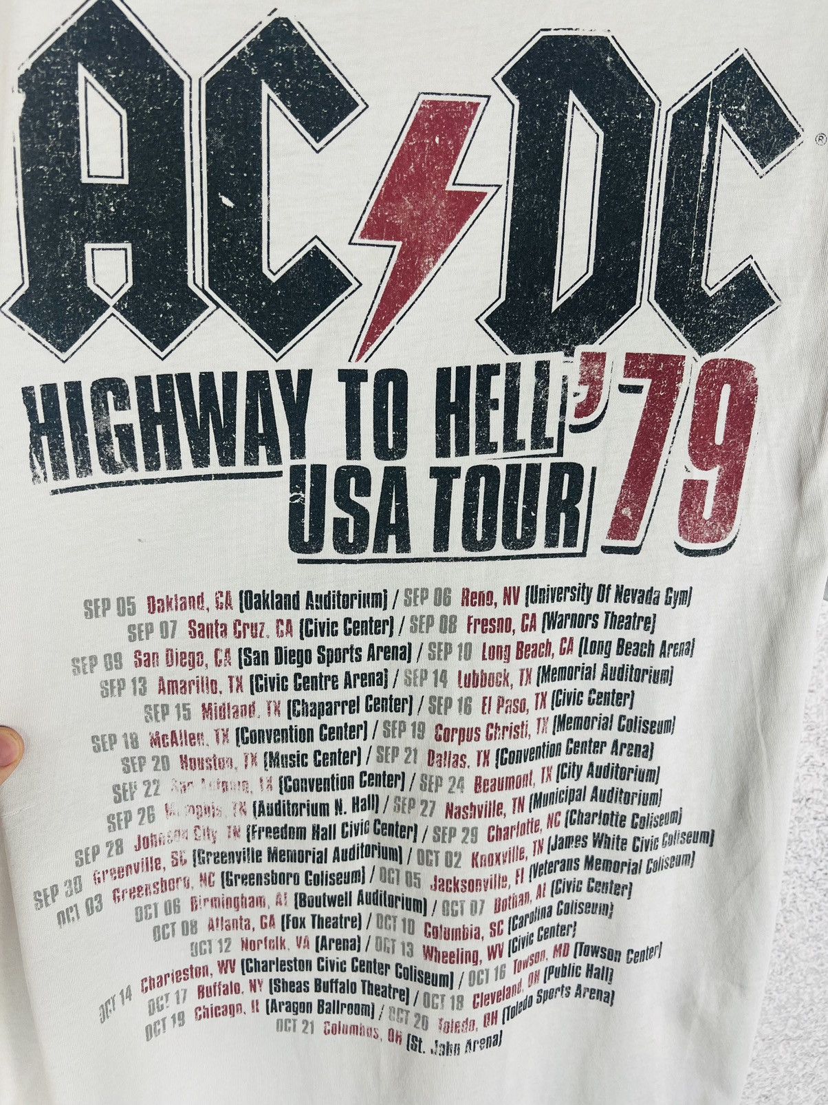 Band Tees Vintage AC/DC Highway To Hell USA Tour 1979 Band Tee Size US L / EU 52-54 / 3 - 6 Thumbnail