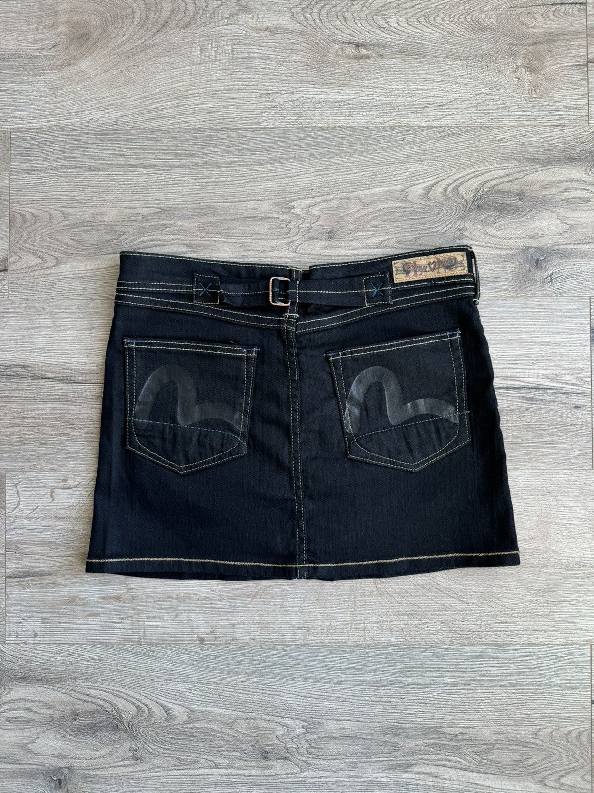 Evisu puma jeans fake online
