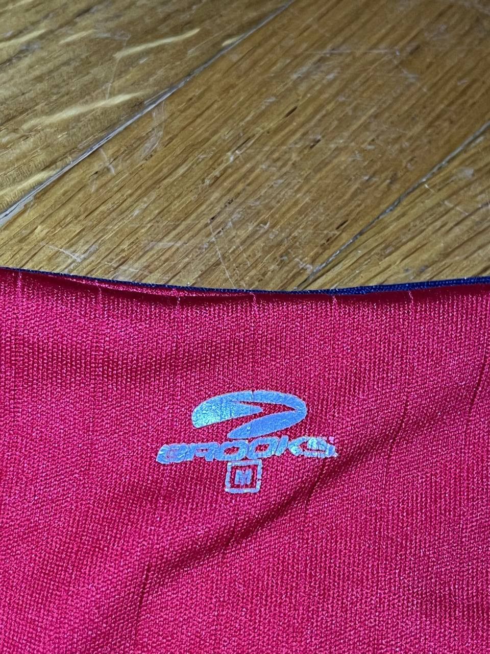 Brooks Brooks Chile national football team 2007-2009 jersey Size US M / EU 48-50 / 2 - 4 Thumbnail