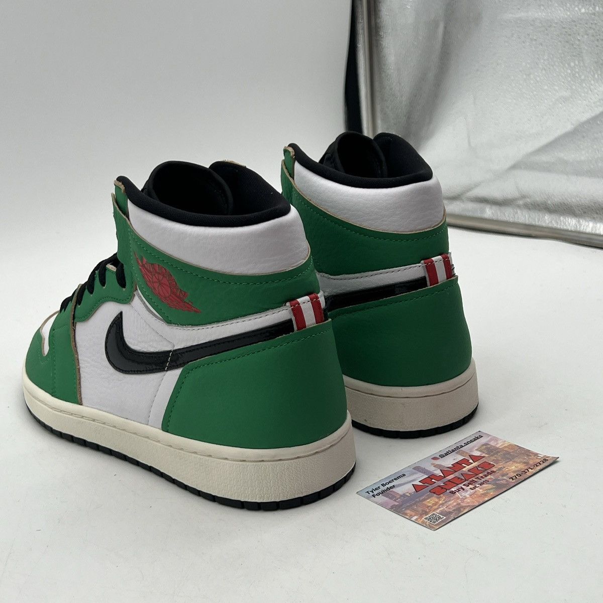 Nike Wmns air Jordan 1 high lucky green Size US 10 / IT 40 - 4 Thumbnail