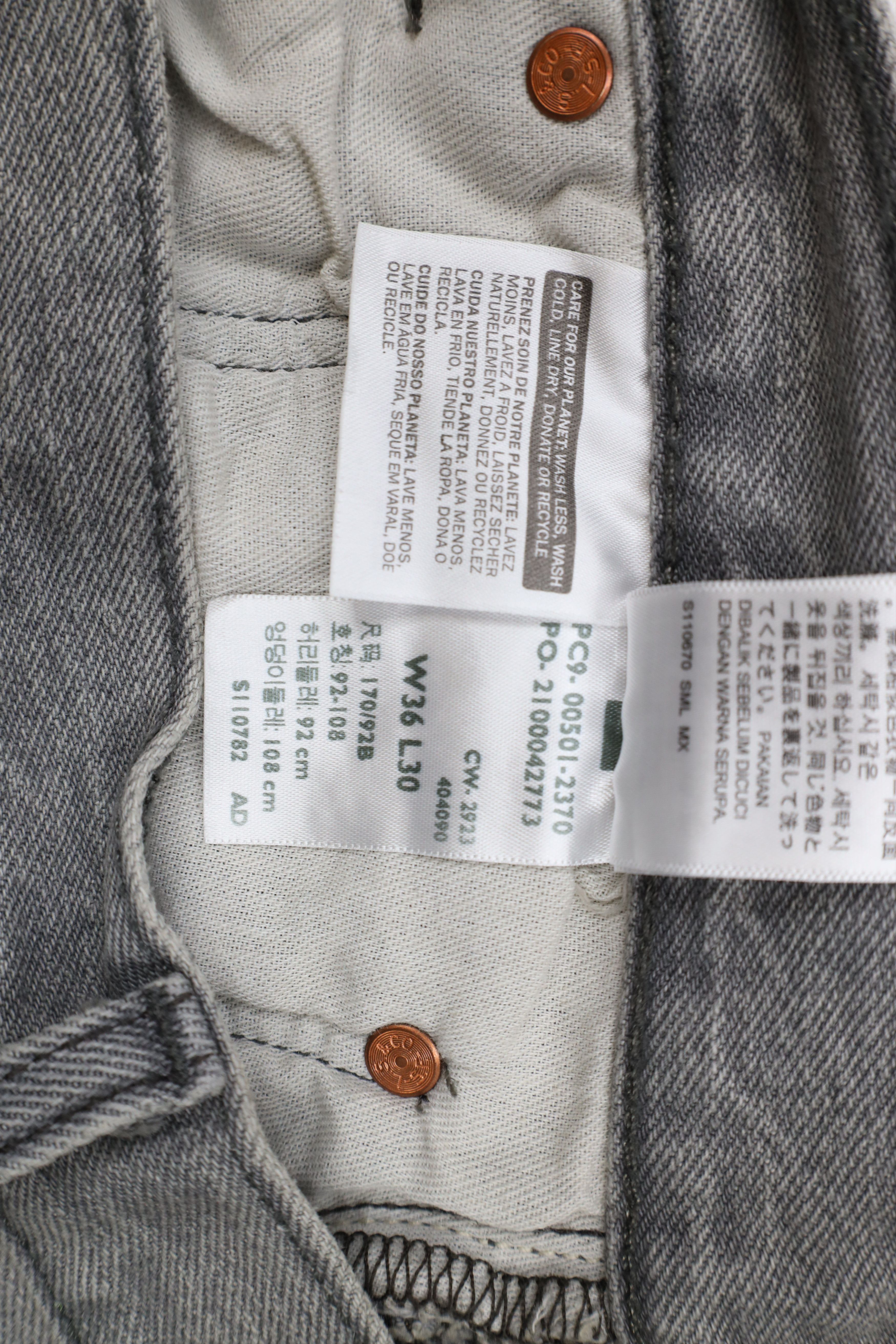 Levi's × Vintage Vintage Y2K Levis 501xx Button Fly Original Fit Jeans Gray Size US 36 / EU 52 - 7 Thumbnail