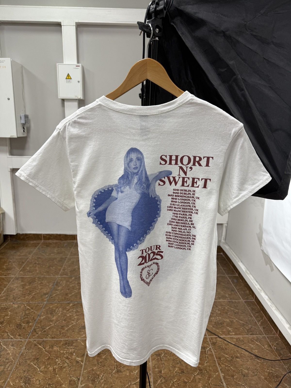 Band Tees 🇺🇸 2025 Sabrina Carpenter Short n’ Sweet Sexy Tour T-Shirt Size US S / EU 44-46 / 1 - 2 Thumbnail