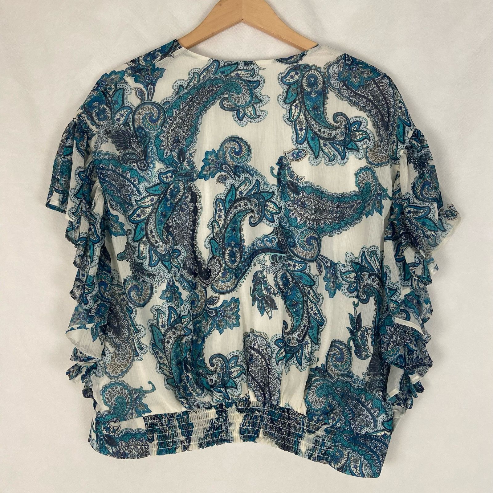 Express NWT Express V Neck Crop Top Size Large Size L / US 10 / IT 46 - 4 Thumbnail