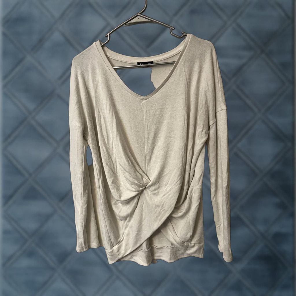 Express Express Women’s Pullover Top Blouse Small White V-neck Twist On Bottom Front Size S / US 4 / IT 40 - 1 Thumbnail
