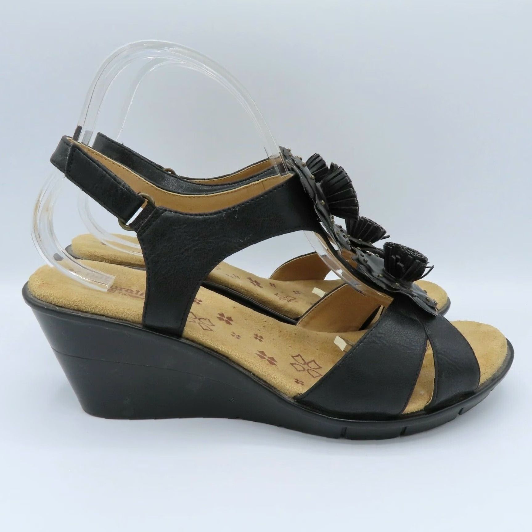 Naturalizer **Naturalizer 10 M Comfort Explorer Women's Black Wedge Sandal** User: **Naturalizer 10 M Comfort Explorer Women's Black Wedge Sandal** Size US 10 / IT 40 - 7 Thumbnail