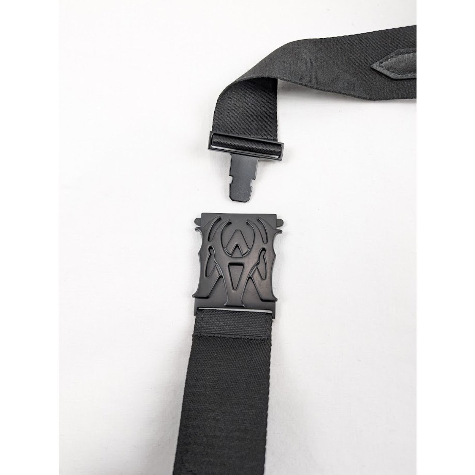 Amiri o1rshd1 Size: OS / Bandana Camera Case in Black Size ONE SIZE - 14 Thumbnail