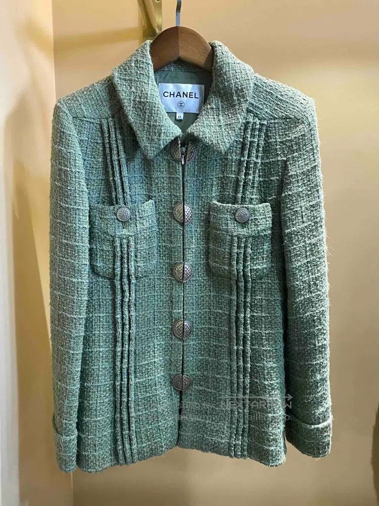 Chanel Chanel 17 Cuban Army Green Coat Size XXS / US 00 / IT 34 - 1 Thumbnail
