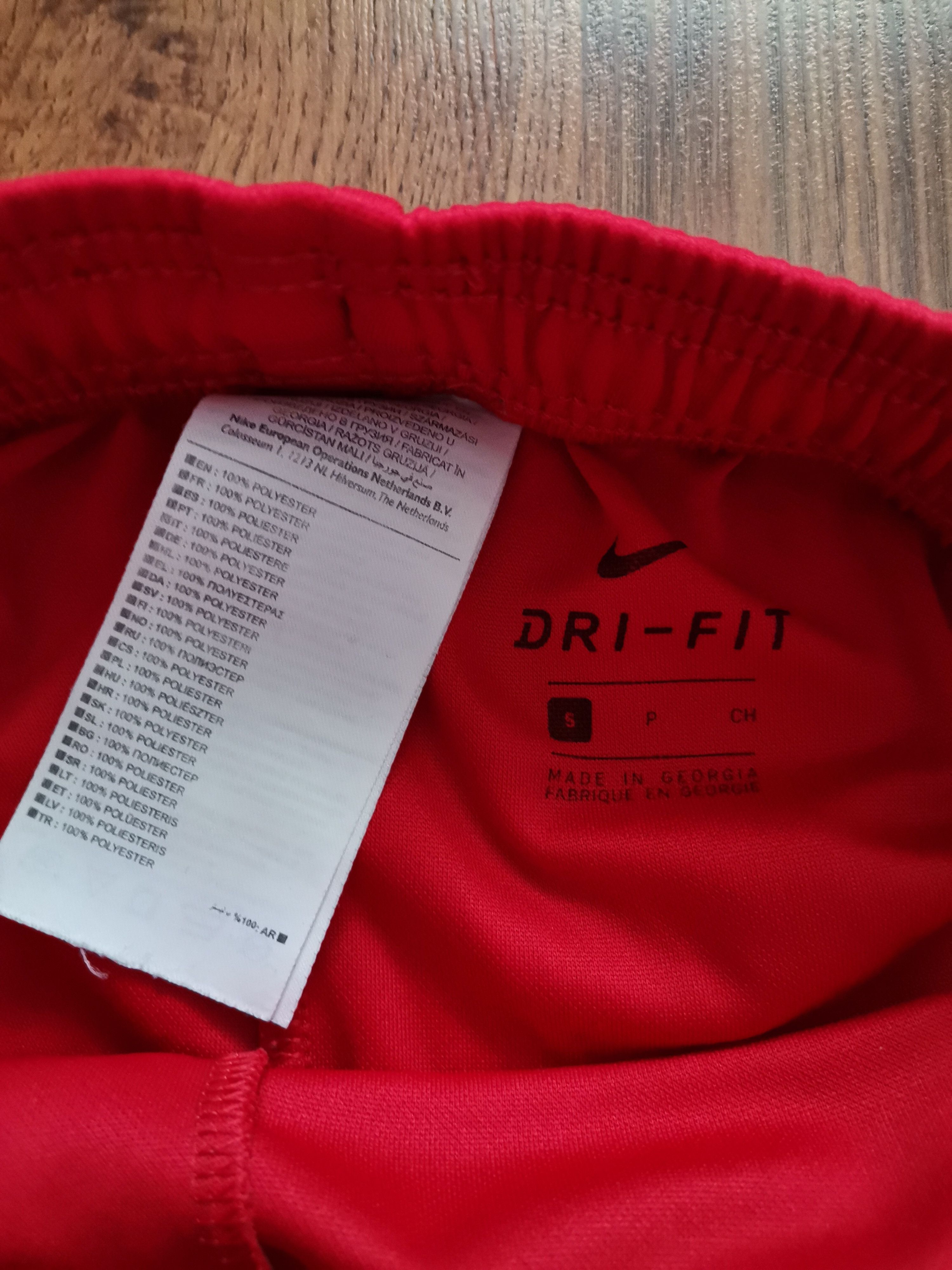 Nike Nike Shorts Size US 28 / EU 44 - 2 Thumbnail
