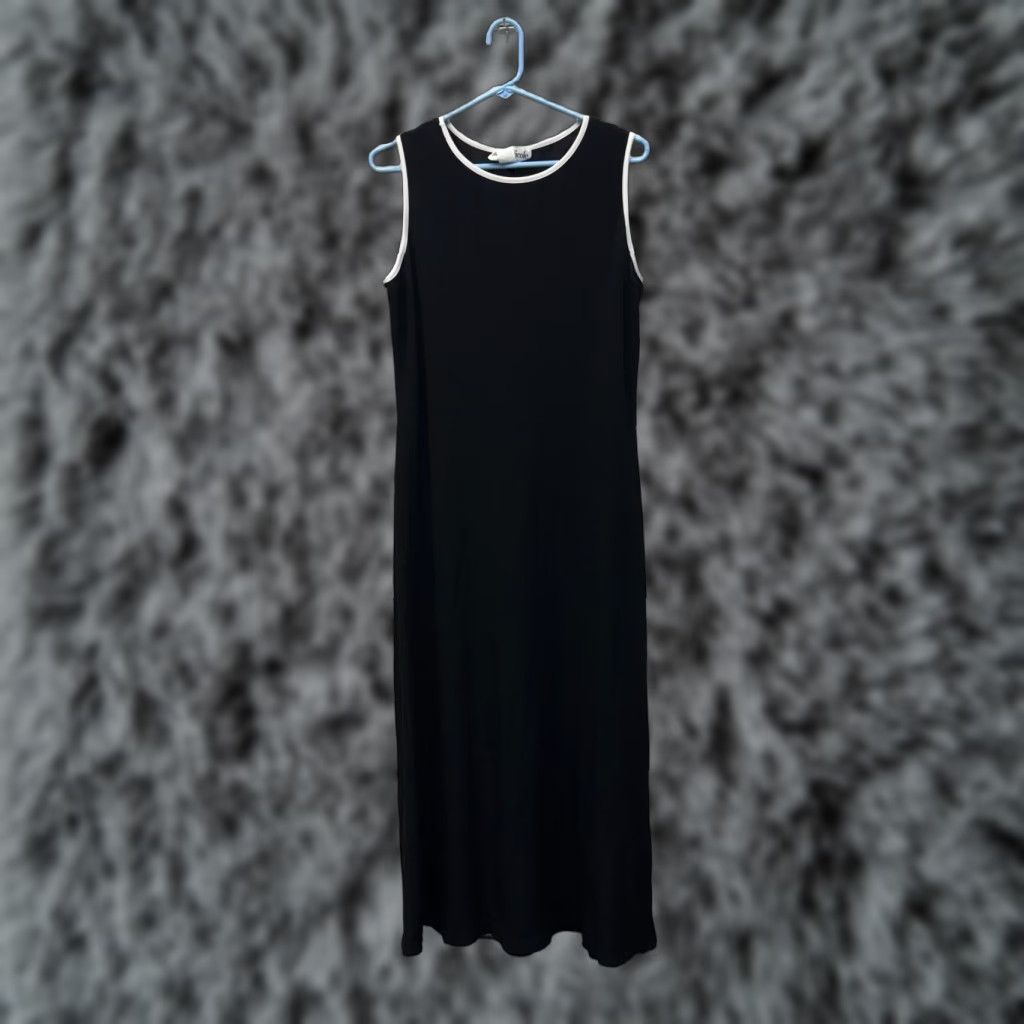 white christmas dresses RONNI NICOLE Dress Long Black Gold Sequins Size 16 SKU 000375-5 – Designers  On A Dime main image 1