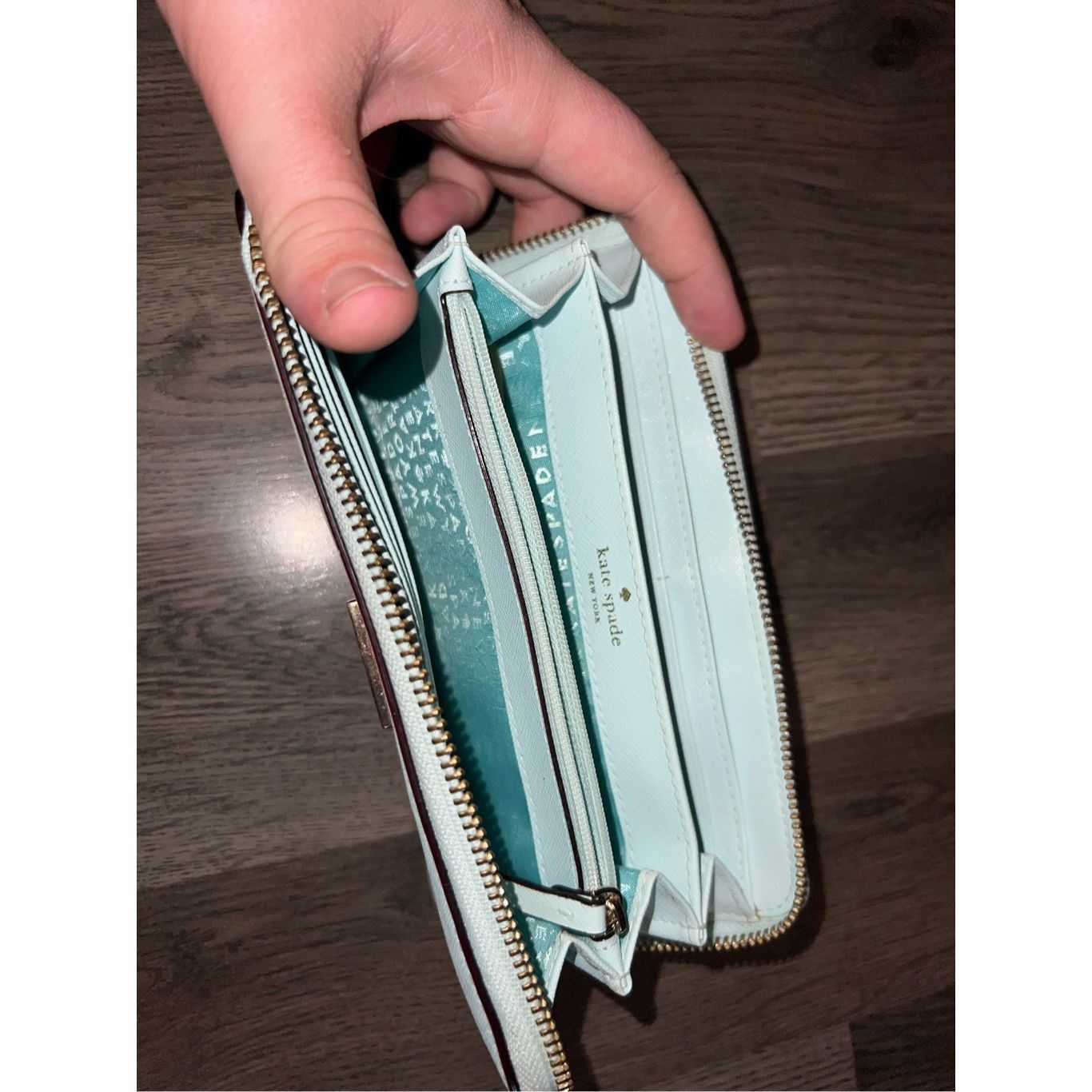 Kate Spade Kate Spade Light Blue Zip Around Wallet Preowned Size ONE SIZE - 11 Thumbnail