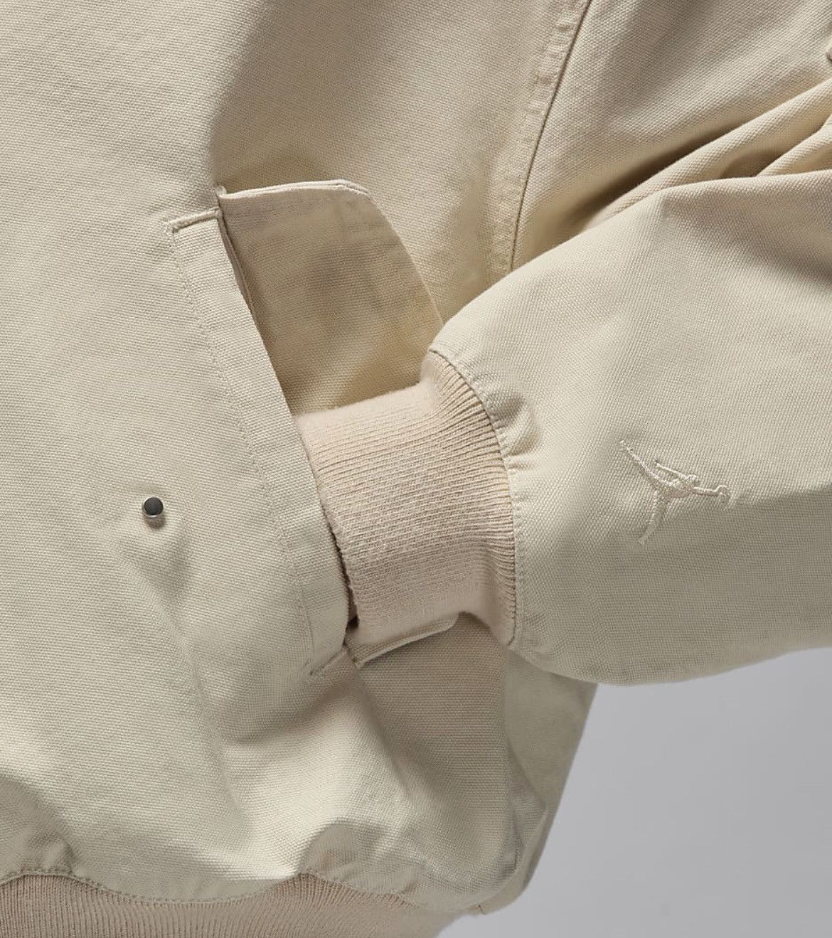 Jordan Brand Women’s Jordan Renegade Lightweight Jacket (size:xs) Size XS / US 0-2 / IT 36-38 - 8 Thumbnail