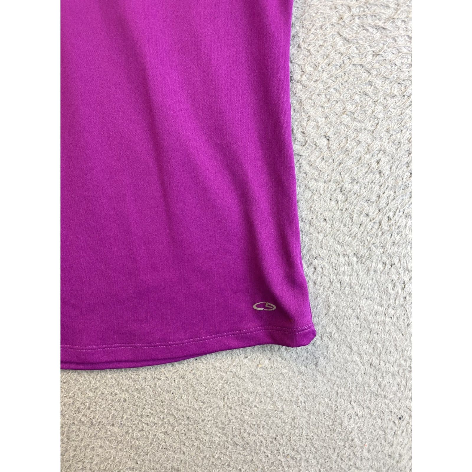 Champion Champion Shirt Womens S plum Short Sleeve Athletic Adult Ladies Medium /32-56 T-Shirt Size S / US 4 / IT 40 - 2 Thumbnail