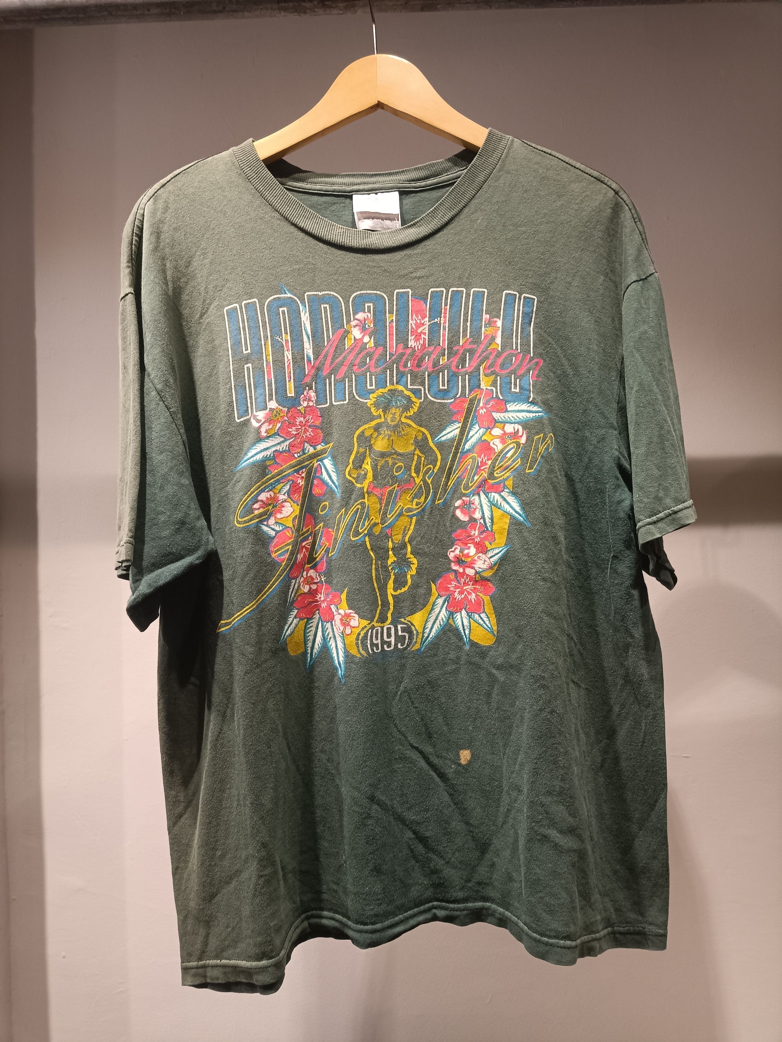 Nike × Vintage Nike Honolulu Finisher Size US M / EU 48-50 / 2 - 1 Thumbnail
