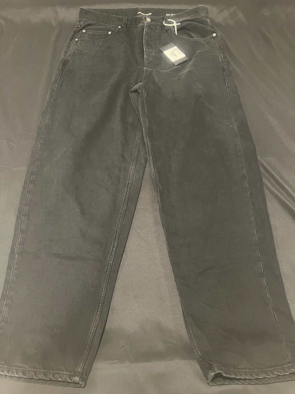 Saint Laurent Paris Saint Laurent men’s oversized jeans. 36/XL. $1050 Size US 36 / EU 52 - 2 Thumbnail