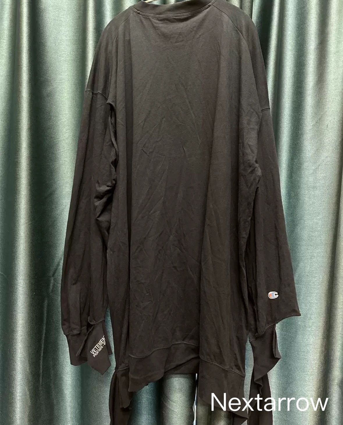 Vetmemts19ss viktor tsoi パーカー XS 希少品 Vetmemts19ss viktor tsoi パーカー XS 希少品 激レアアンダーアーマー