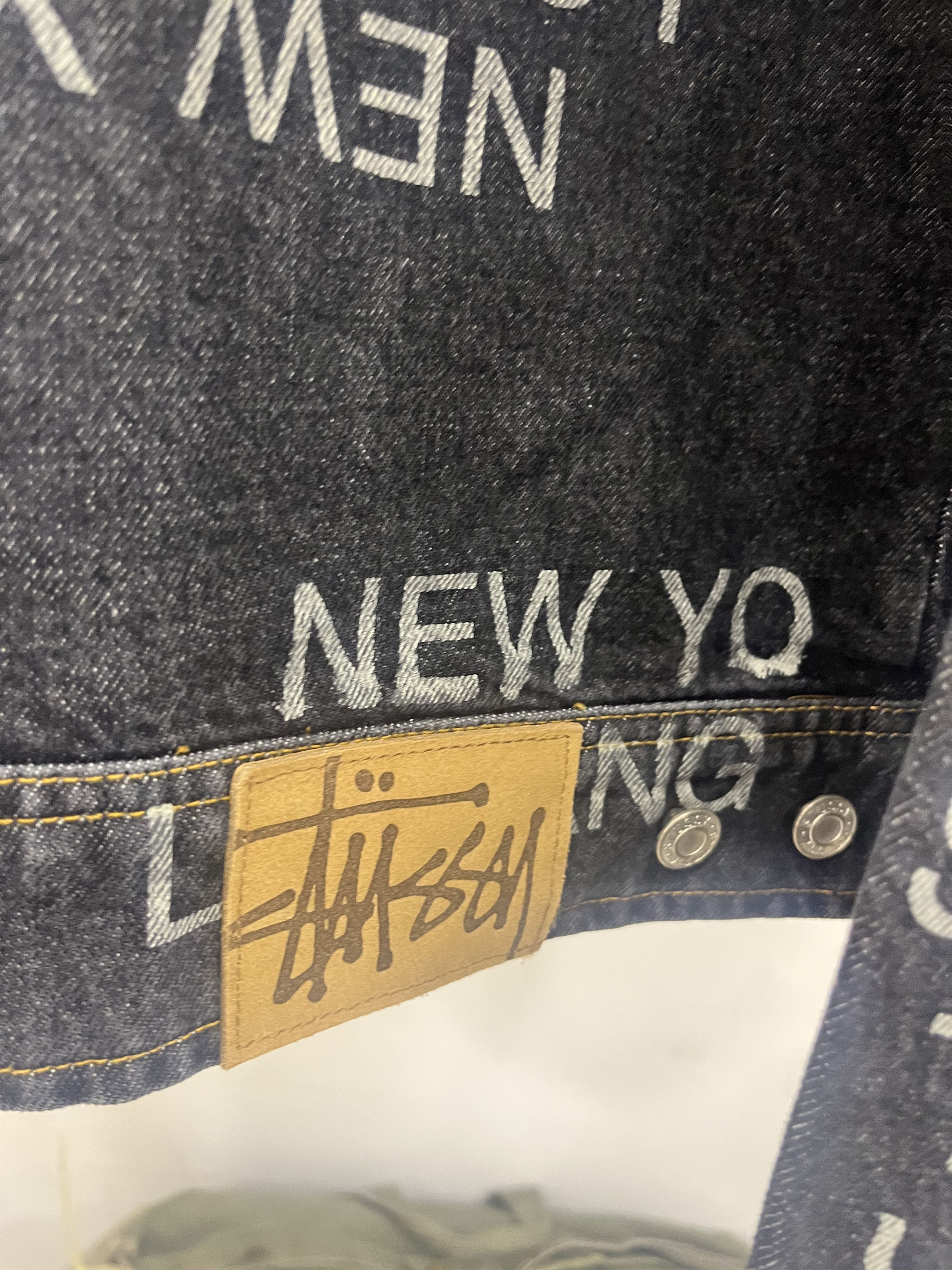 Stussy TRUCKER JACKET DENIM Size US L / EU 52-54 / 3 - 4 Thumbnail