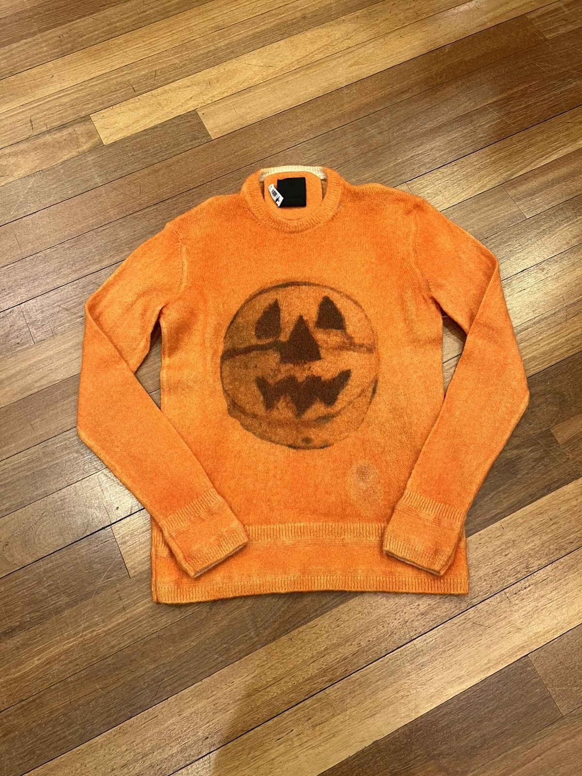 Givenchy Givenchy mohair knit pumpkin sweater Size US L / EU 52-54 / 3 - 1 Thumbnail
