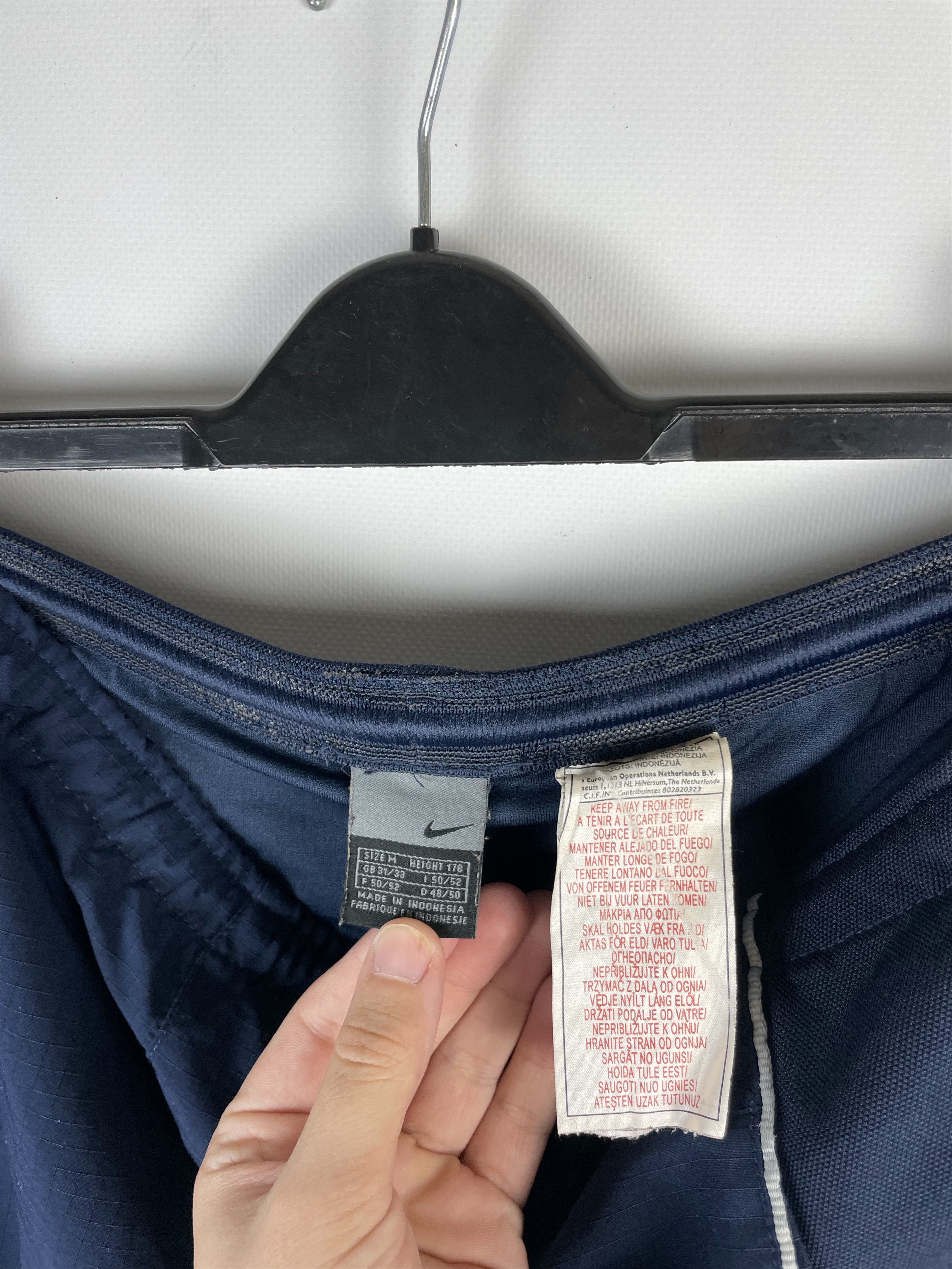Nike Vintage Nike Shorts Y2k Size US 32 / EU 48 - 7 Thumbnail