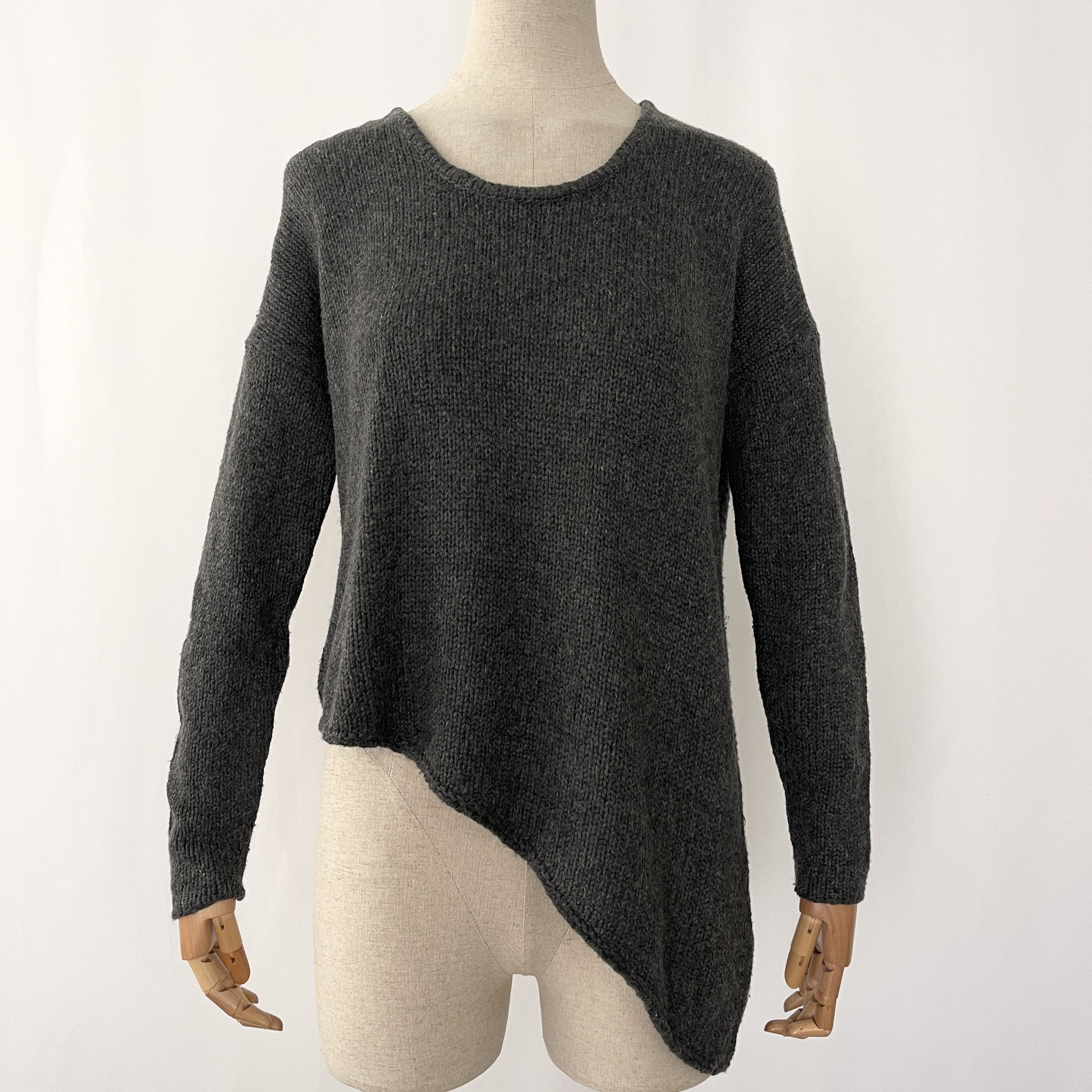 Helmut Lang HELMUT LANG Gray asymmetric Sweater size Petit Size S / US 4 / IT 40 - 1 Thumbnail