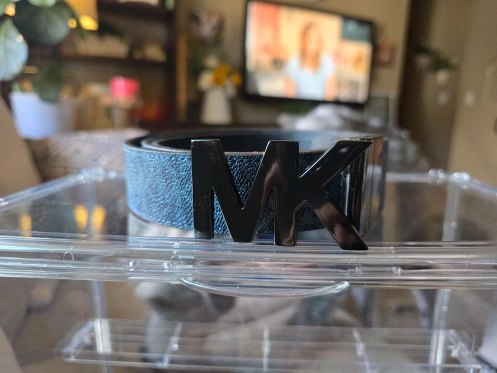 Michael Kors Michael Kors Reversible Logo Buckle Belt Size ONE SIZE - 2 Thumbnail