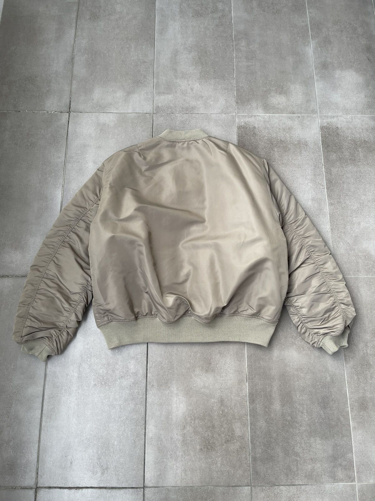 Holzweiler !DS! FW22 Holzweiler Khaki Reversible Reb Bomber Jacket Size XL / US 12-14 / IT 48-50 - 16 Thumbnail