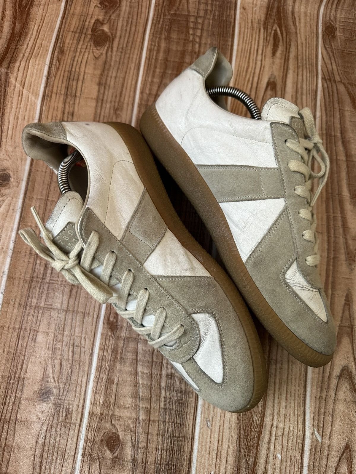 Maison Margiela Maison Margiela REPLICA GAT Gray/White Lowtop Sneaks Size US 9 / EU 42 - 6 Thumbnail