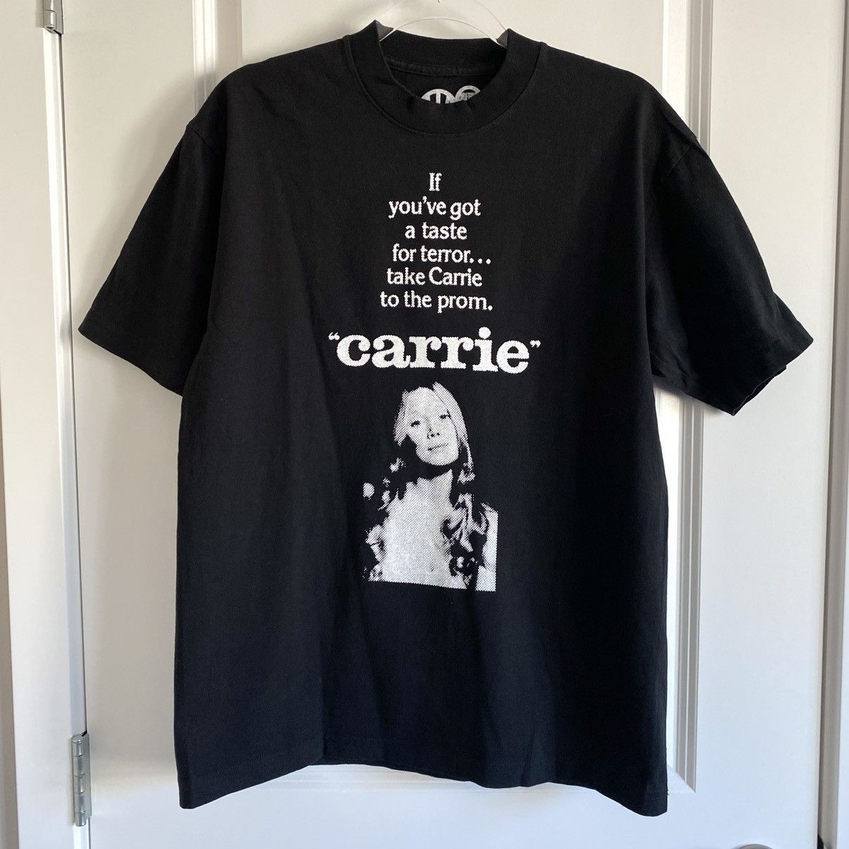 Los Angeles Apparel And After That Carrie Prom T-Shirt Size US M / EU 48-50 / 2 - 1 Thumbnail