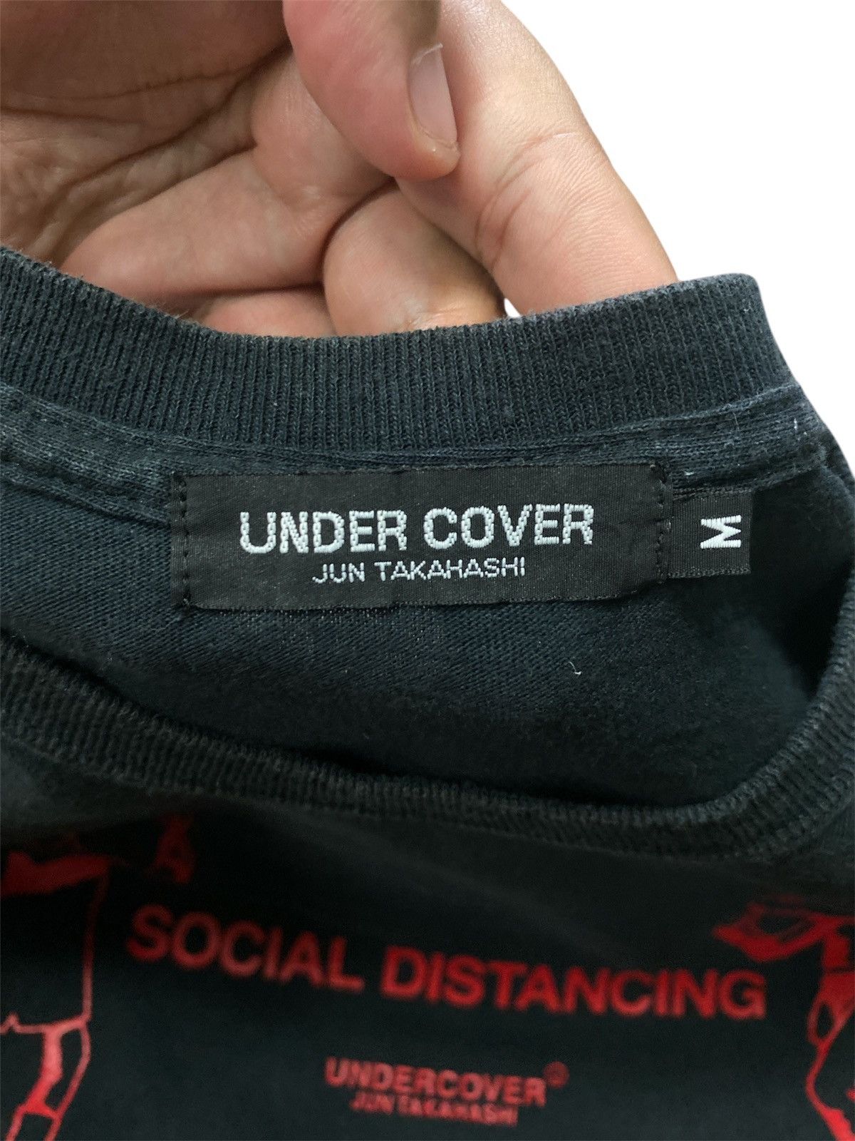 Undercover ‼️RARE‼️UNDERCOVER SOCIAL DISTANCING TEE🔥 Size US M / EU 48-50 / 2 - 11 Thumbnail