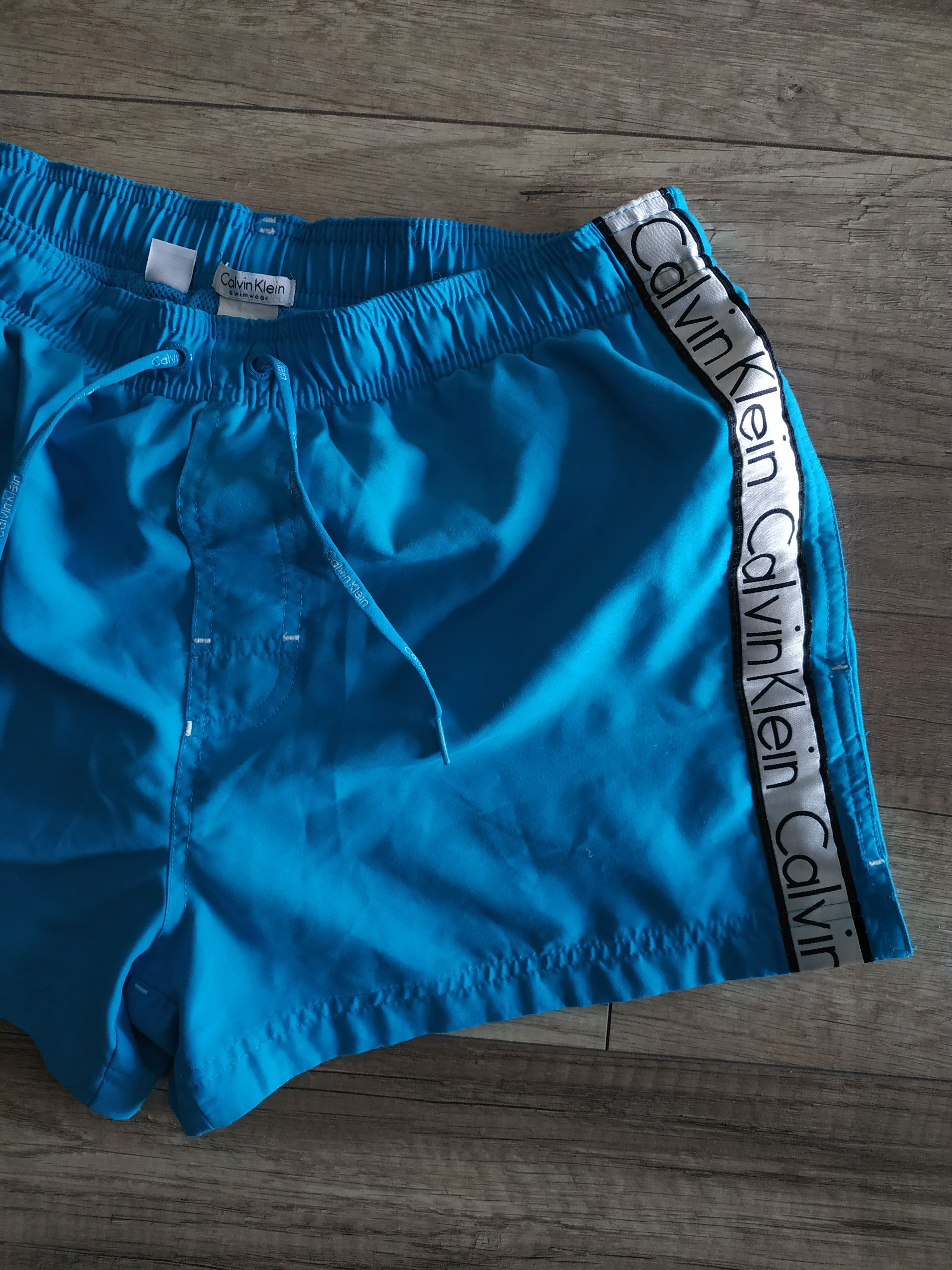 Calvin Klein Calvin Klein Men's Shorts/Beach Shorts/Swimwear, s. MEDIUM Size US 31 - 1 Thumbnail