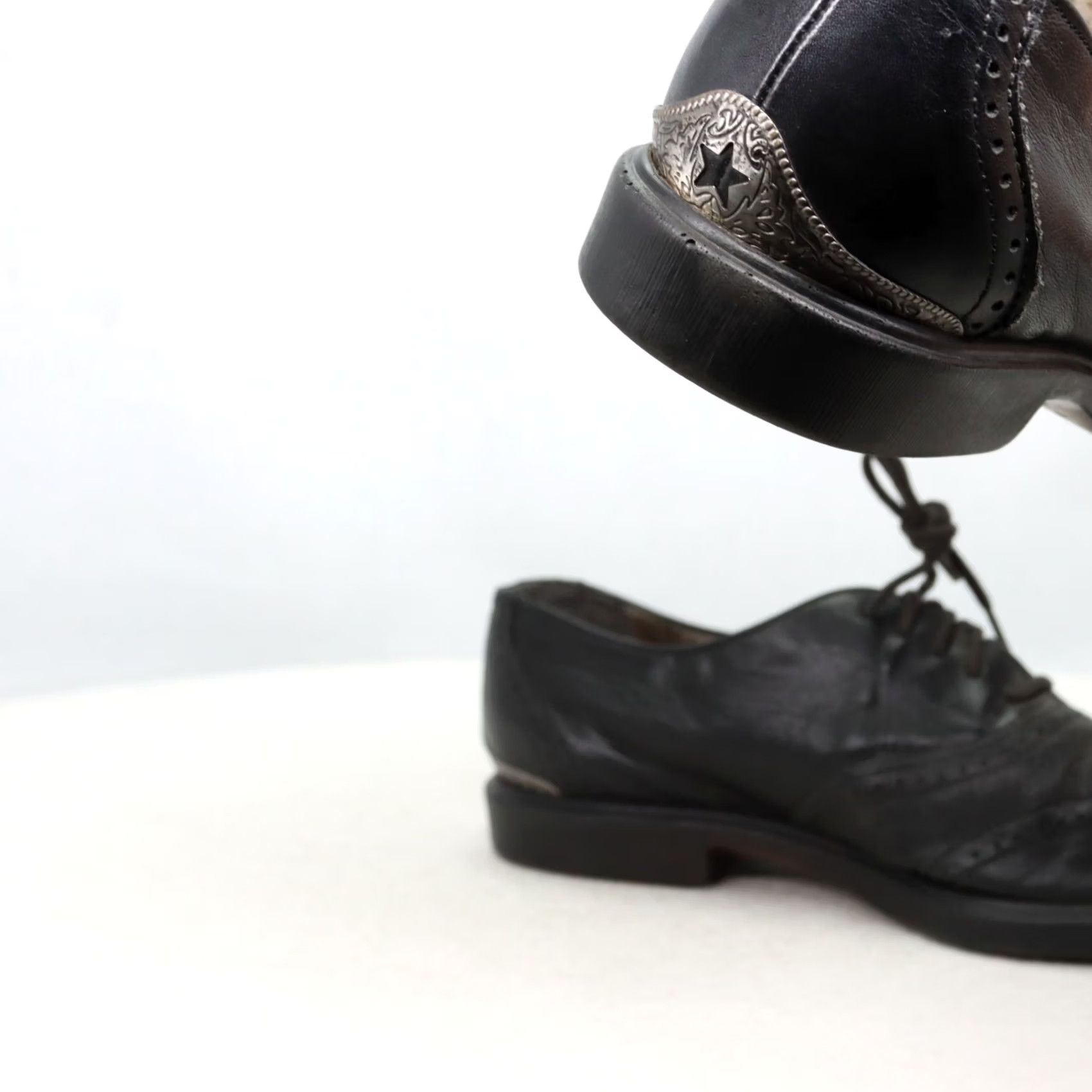 Vintage VINTAGE ZODIAC USA WOMENS Size 9 Black Casual Shoes Metal Accents Size US 9 / IT 39 - 4 Thumbnail