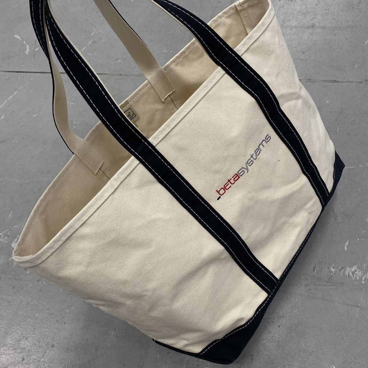 Japanese Brand × L.L. Bean × Vintage Vtg LL Bean Boat & Tote Ivory/Black Beta Systems Software US Size ONE SIZE - 5 Thumbnail