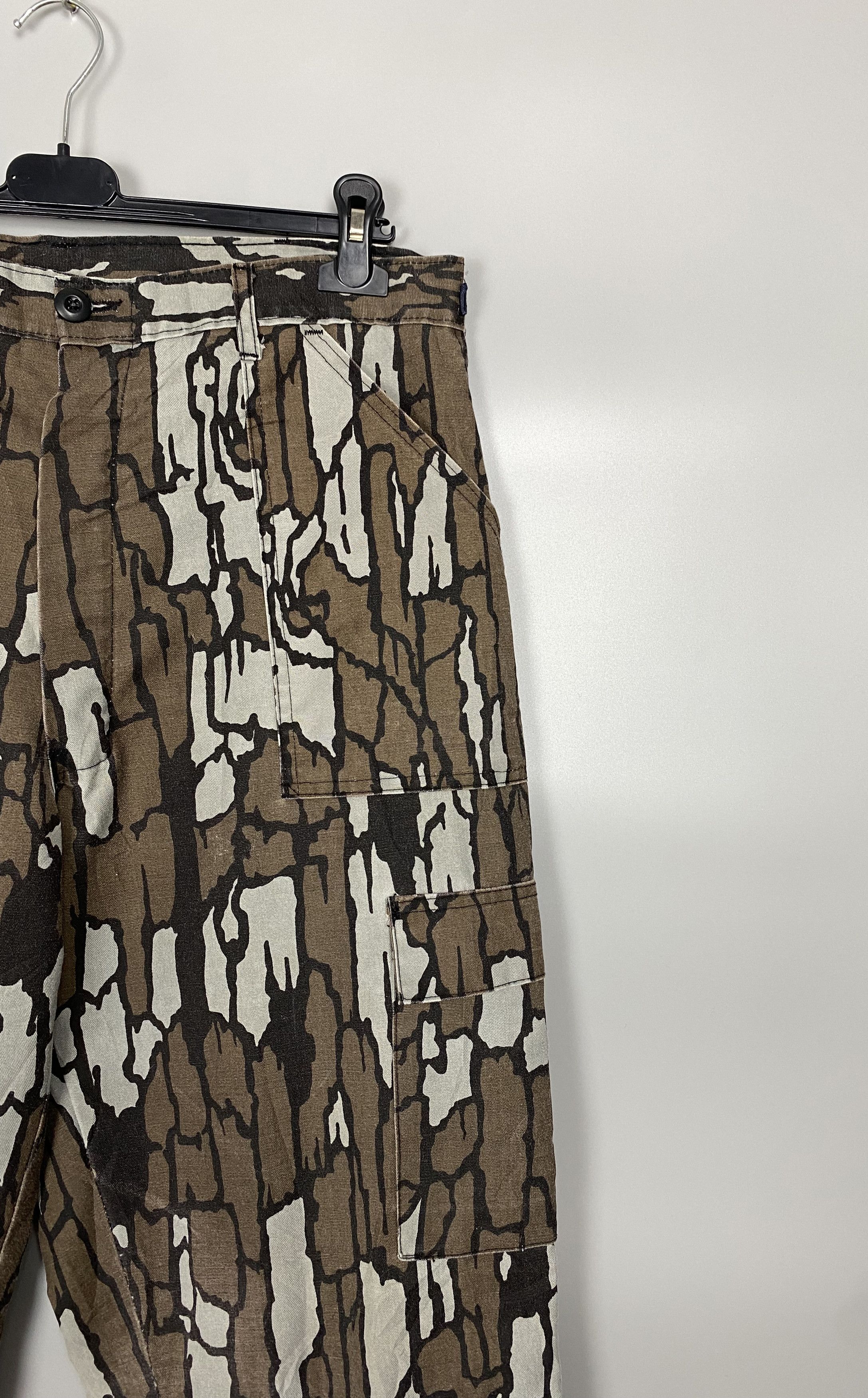 Japanese Brand Vintage 80s Gung Ho TreBark Camo Cargo Pants Talon Zip Size US 34 / EU 50 - 4 Thumbnail