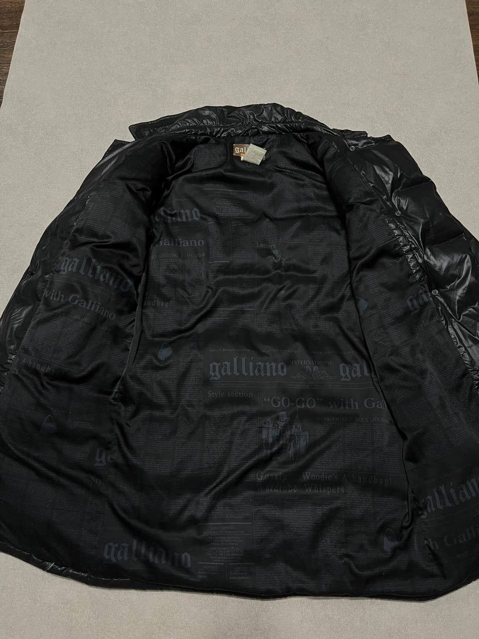 John Galliano John Galliano Women`s Down Puffer Coat Vintage Black Jacket Size M / US 6-8 / IT 42-44 - 23 Thumbnail