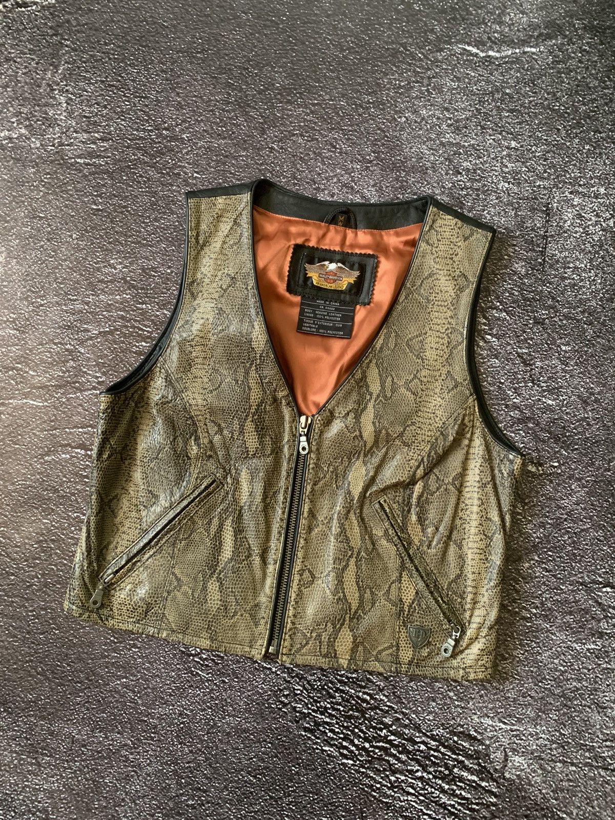 Harley Davidson Harley Davidson leather vest Size M / US 6-8 / IT 42-44 - 2 Thumbnail