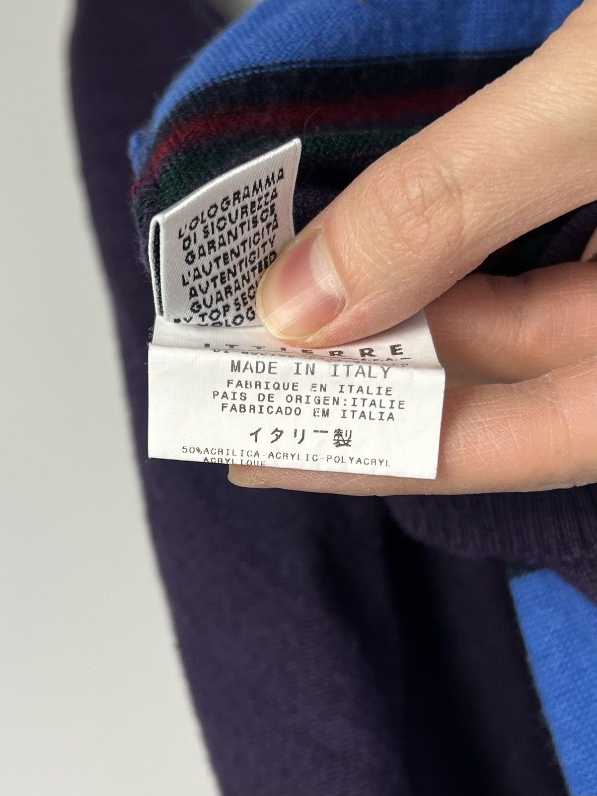 Dolce & Gabbana Dolce & Gabbana Golf Sweater Made In Italy High End 50% Wool Size S / US 4 / IT 40 - 7 Thumbnail
