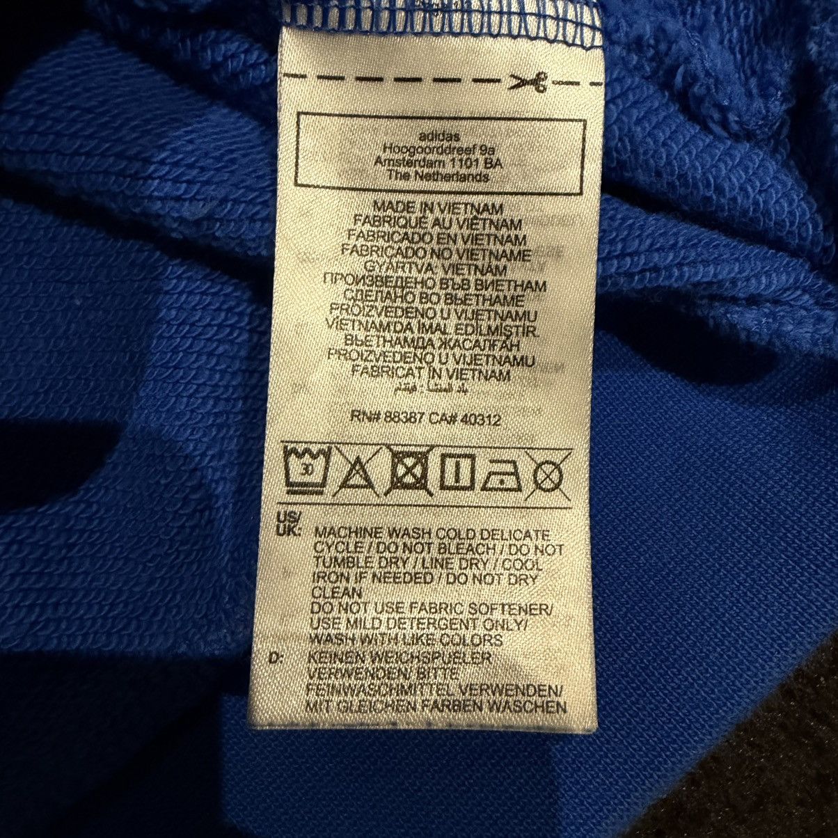 Adidas Adidas Italy 3 stripe hoodie Size US XL / EU 56 / 4 - 8 Thumbnail