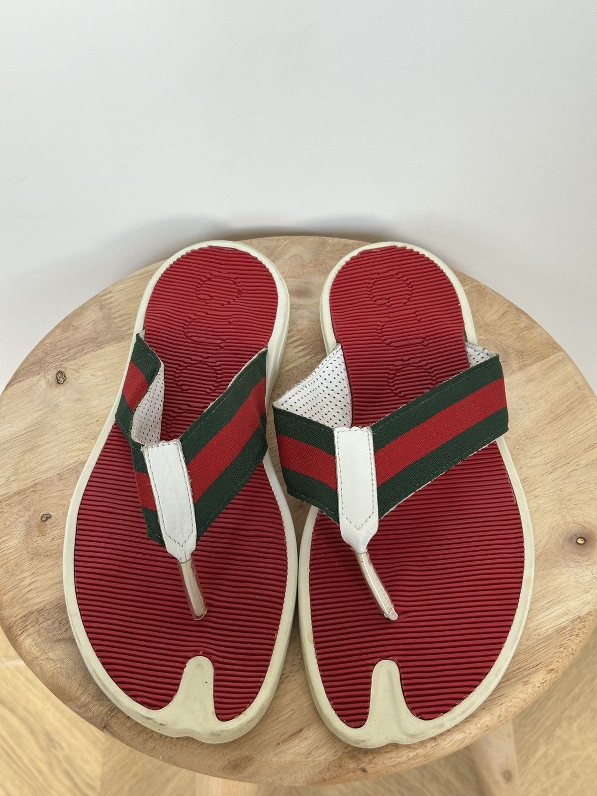 Gucci Gucci web trimm sandals flip flops thongs Size US 13 / EU 46 - 7 Thumbnail