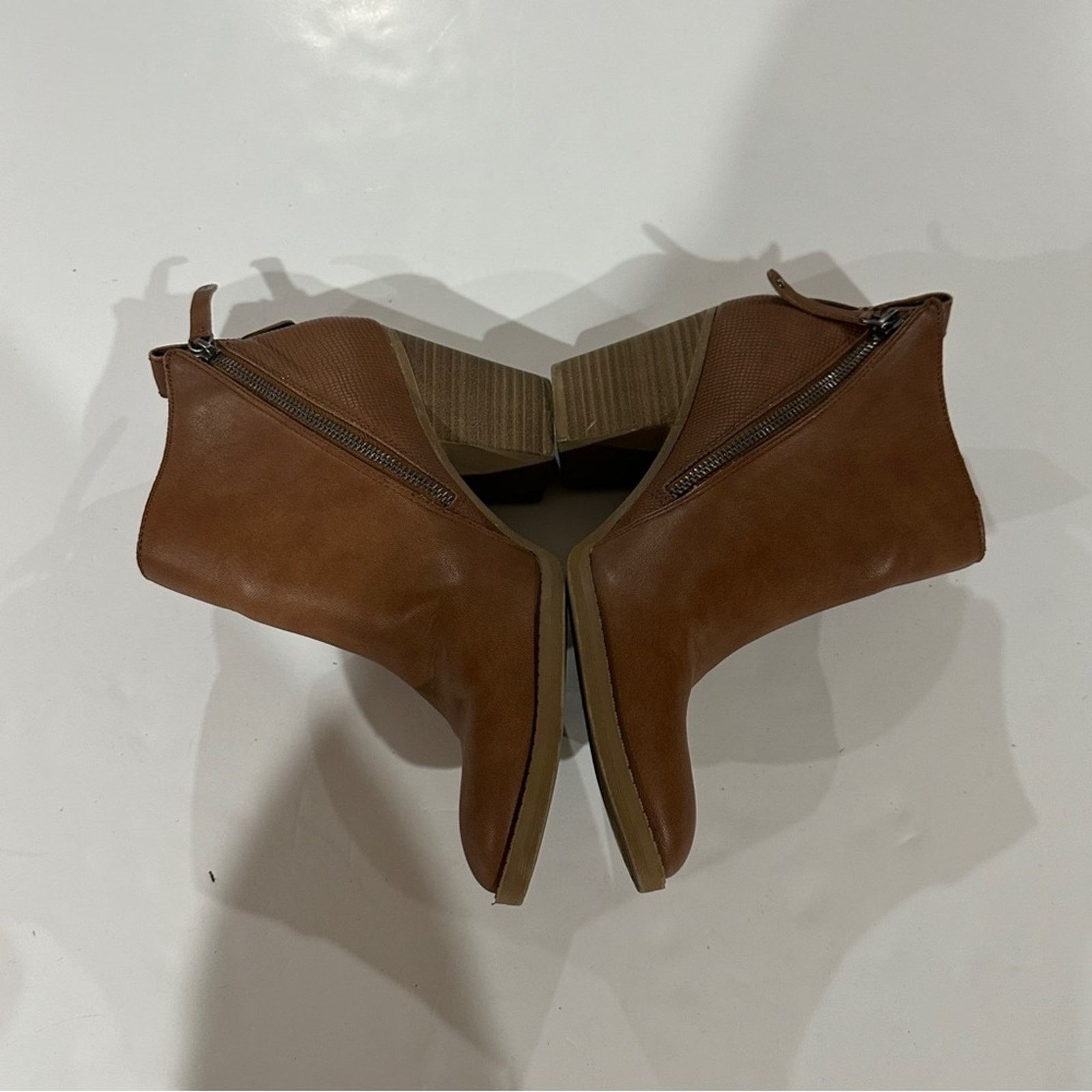 Dolce Vita DV Dolce Vita Brown Asymmetrical Zipper Heeled Booties Sz 10 Size US 10 / IT 40 - 3 Thumbnail