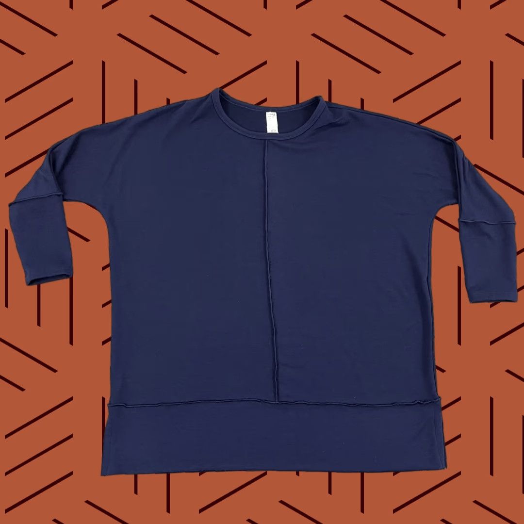 Spanx Spanx Top Womens XS Dolman 3/4 Sleeve Navy Blue Sweatshirt Casual Perfect Length Size XS / US 0-2 / IT 36-38 - 1 Thumbnail