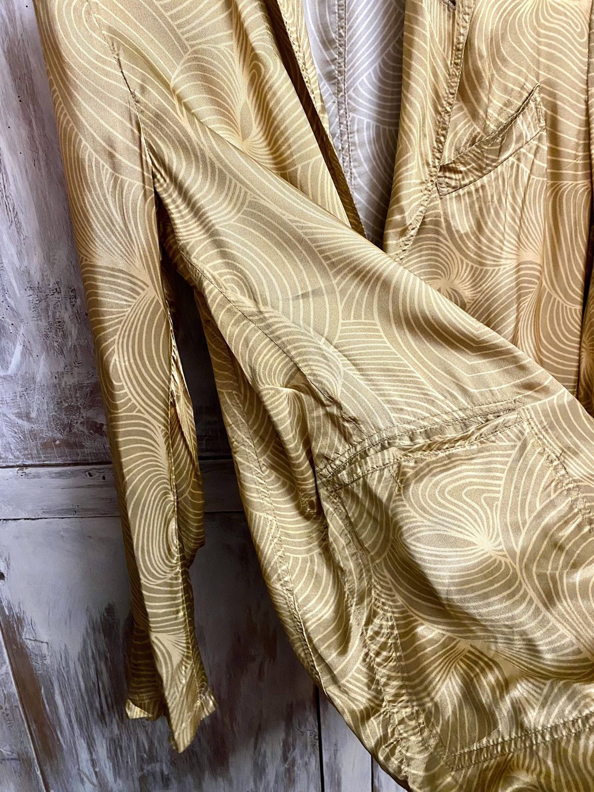 Dries Van Noten dries van noten ss 2018 runway satin print jacket 48 Size US M / EU 48-50 / 2 - 14 Thumbnail