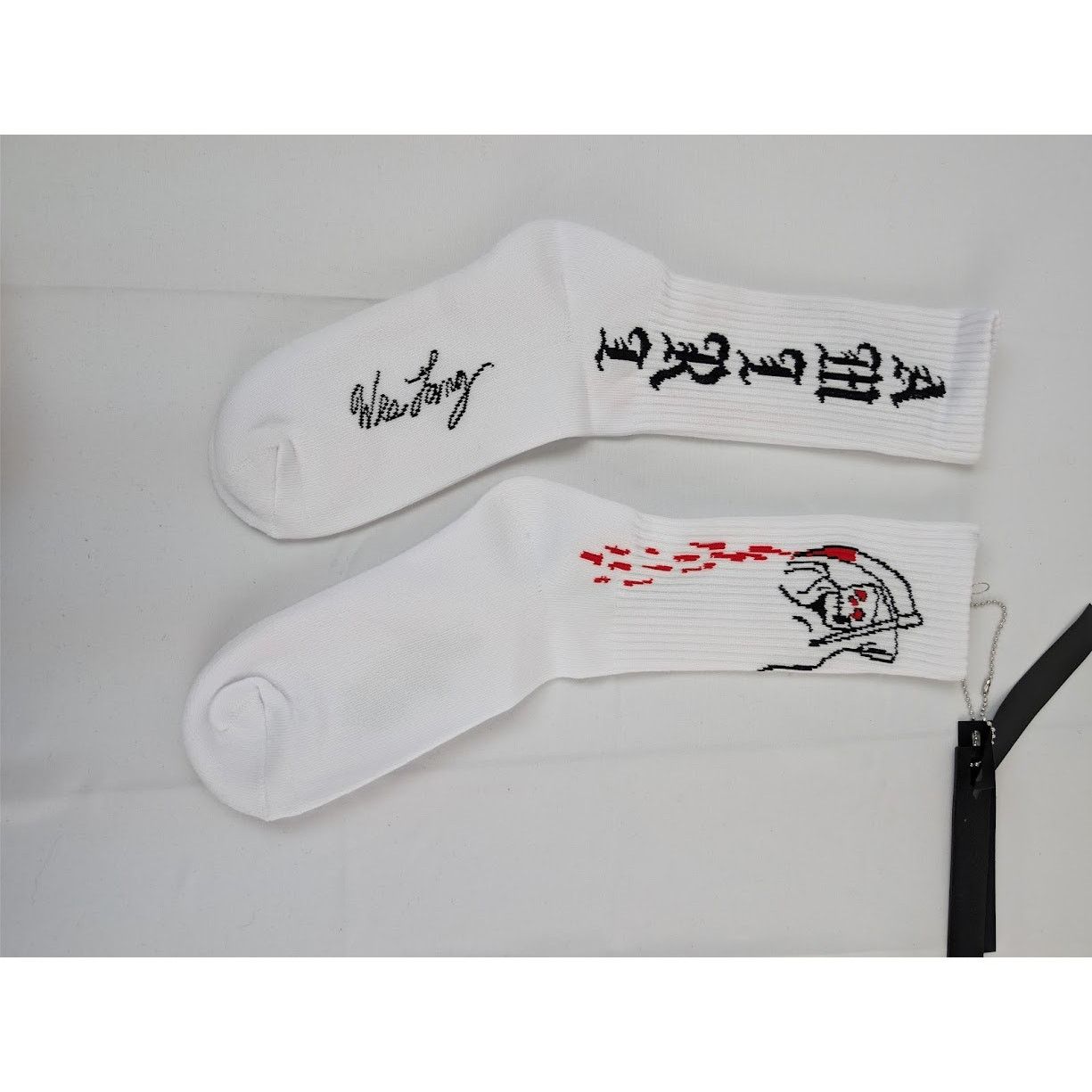 Amiri × Wes Lang o1rshd1 Q:2 / Size: 43-44 / Reaper Blood Socks in White Size ONE SIZE - 6 Thumbnail