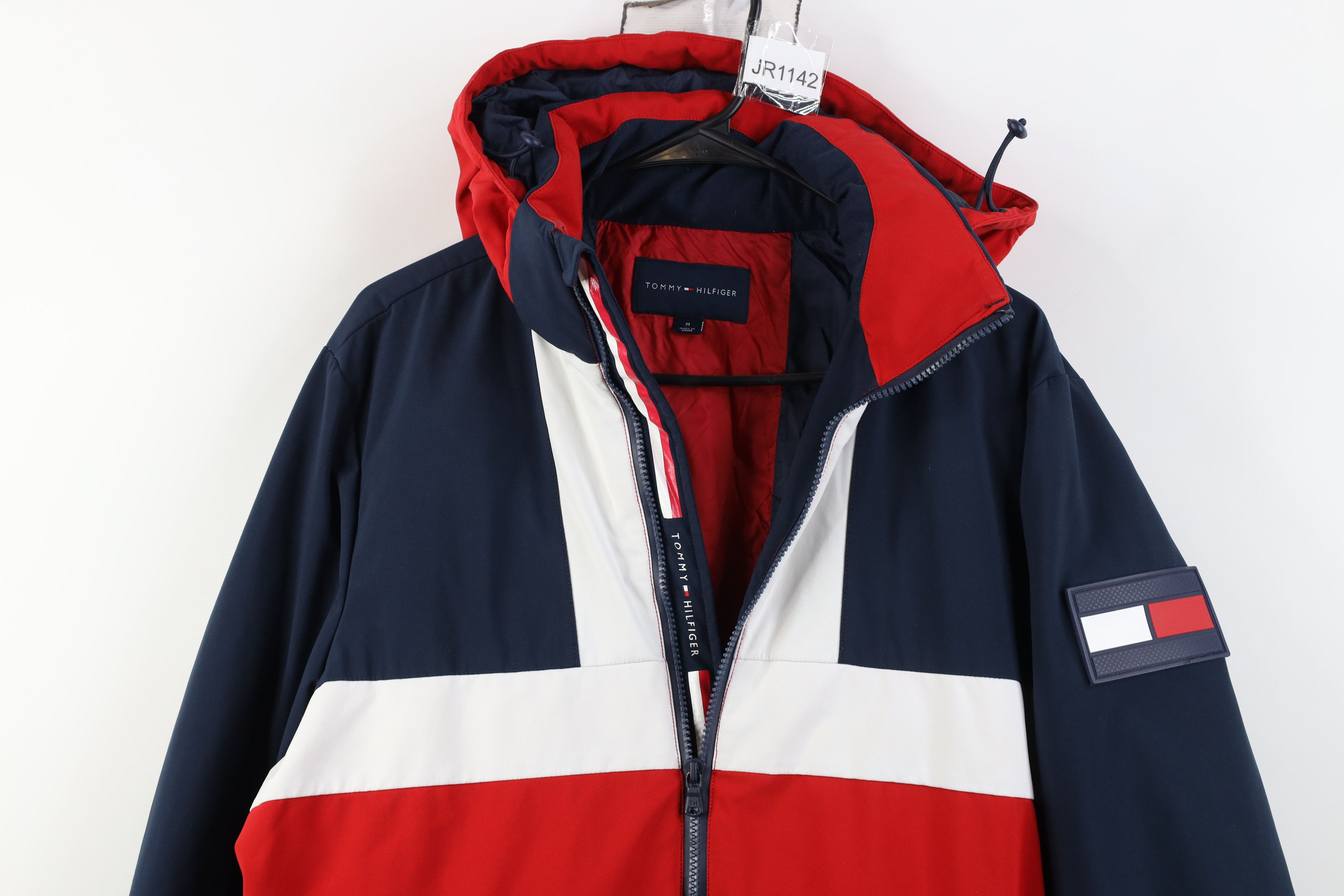 Tommy Hilfiger Vintage Y2K Tommy Hilfiger Flag Patch Hooded Puffer Jacket Size US M / EU 48-50 / 2 - 2 Thumbnail
