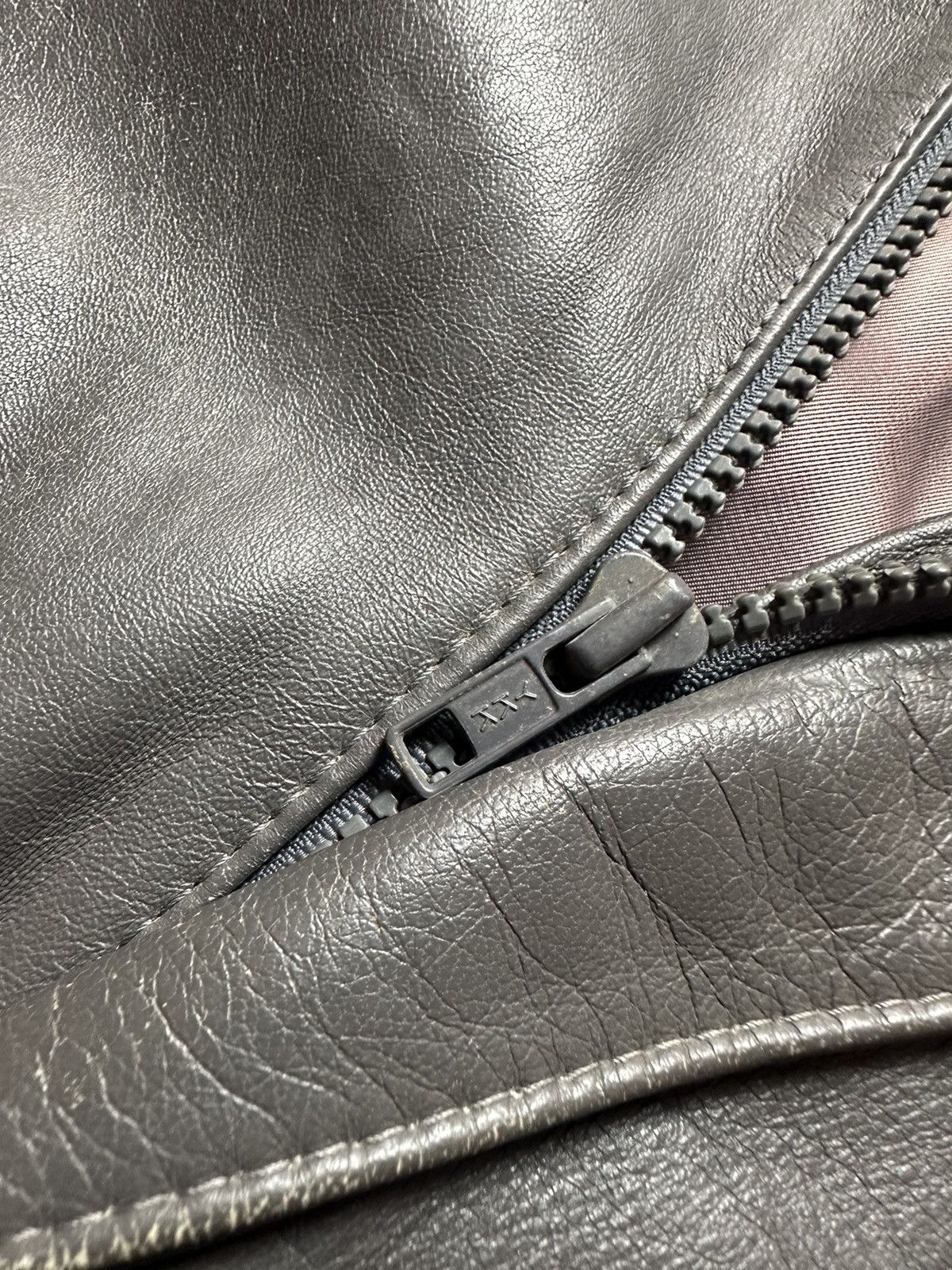 Vintage Vintage Leather Jacket size L grey rare retro Size US L / EU 52-54 / 3 - 6 Thumbnail