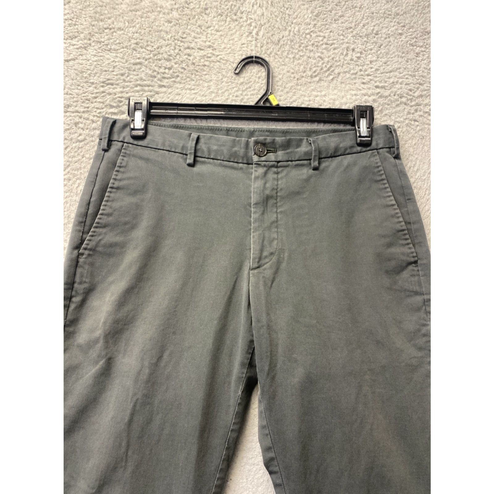 Uniqlo Uniqlo Stretch Chino Pants Men Slim Fit 31 x 34 Gray Flat Front_zip Stretch Casual Formal City Preppy Mens Size US 31 - 2 Thumbnail