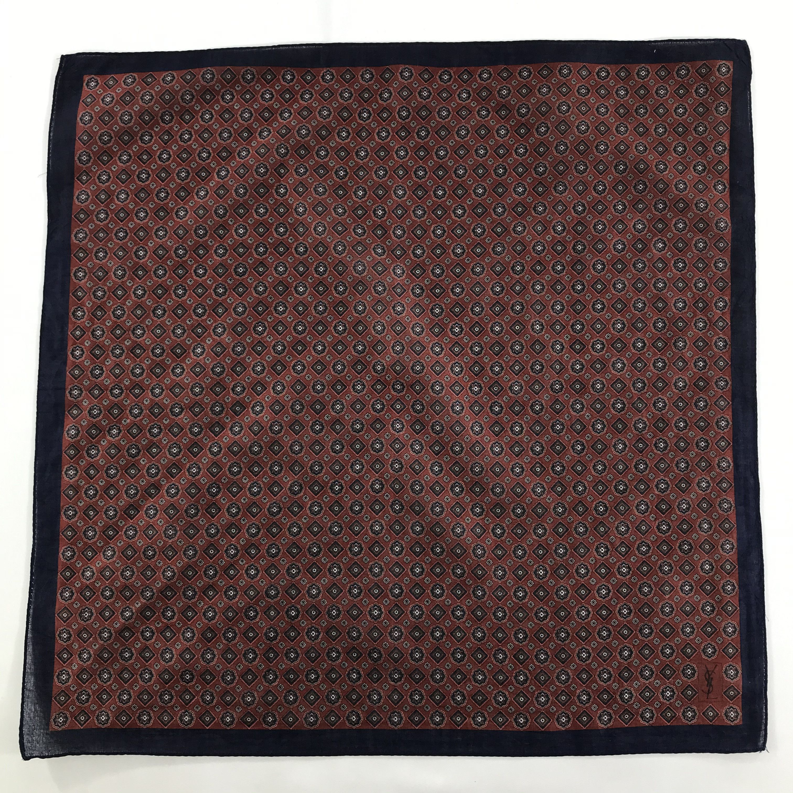 Vintage × Yves Saint Laurent Yves Saint Laurent Bandana / Handkerchief/Neckerchief -S1327 Size ONE SIZE - 1 Thumbnail